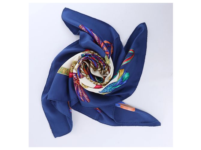 Hermès Carré 90 "LES RUBANS DU CHEVAL" Seidentuch in Navy Blue Marineblau - Ansicht 13