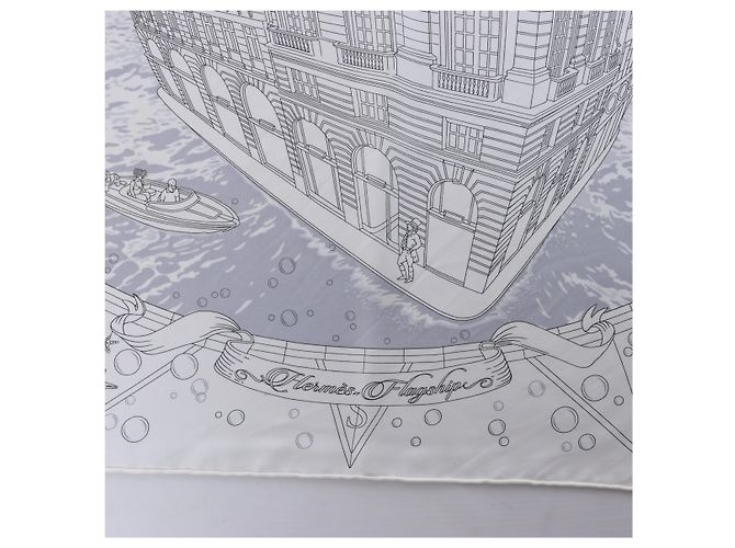 Hermès Carré 90 "HERMES FRAGSHIP" Seidentuch in Weiß - Ansicht 12
