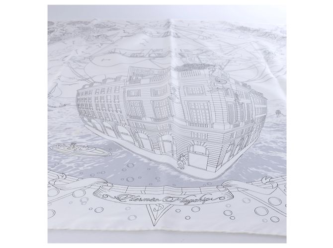 Hermès Carré 90 "HERMES FRAGSHIP" Seidentuch in Weiß - Ansicht 7