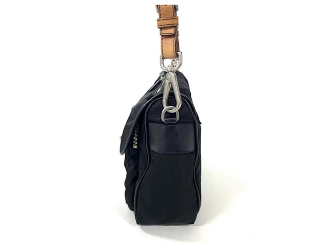 Borsa a tracolla Prada Triangle Logo Nero - vista 2