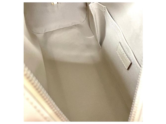 Borsa Louis Vuitton Bowling Montaigne PM Beige Bianco sporco - vista 7