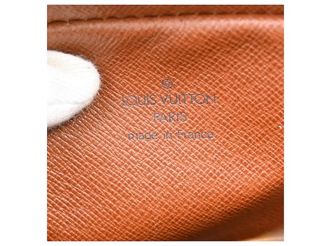 Louis Vuitton Danube Monogram PM Marrone - vista 4