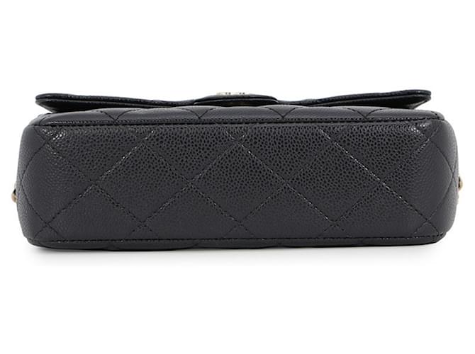 Borsa a tracolla con catena Chanel Matelassé Nero - vista 3