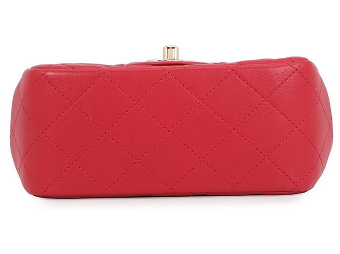 Borsa a tracolla Chanel Mini Matelassé con catena Rosso - vista 3