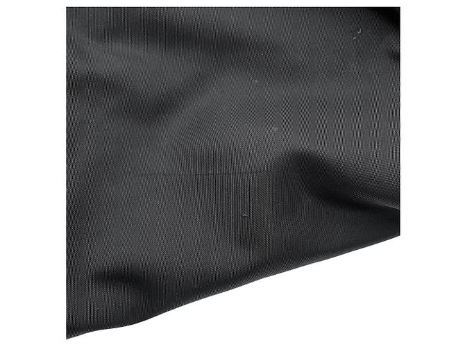Borsa Prada Nylon V135 in Black Nero - vista 9