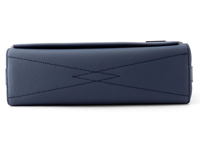 Borsa a tracolla Louis Vuitton M23709 Blu navy - vista 3