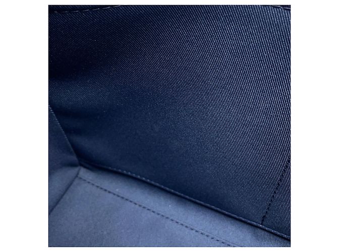 Borsa a tracolla Louis Vuitton M23709 Blu navy - vista 8