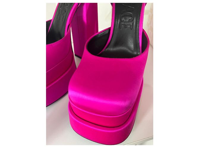 Décolleté Versace Medusa Aevitas in raso fucsia Rosa - vista 7