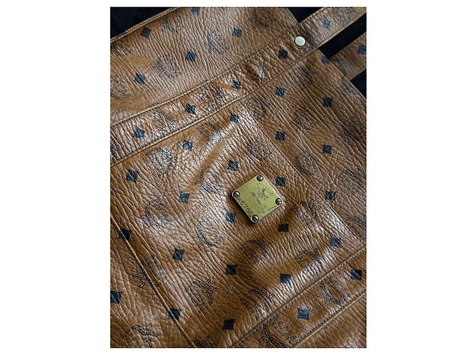 MCM Visetos Borsa Tote in Pelle Marrone - vista 2