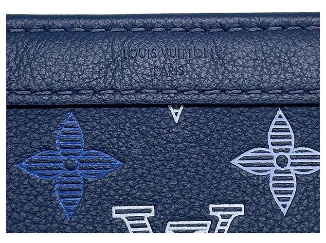 Borsa a tracolla Louis Vuitton Monogram Shadow Blu Blu navy - vista 14