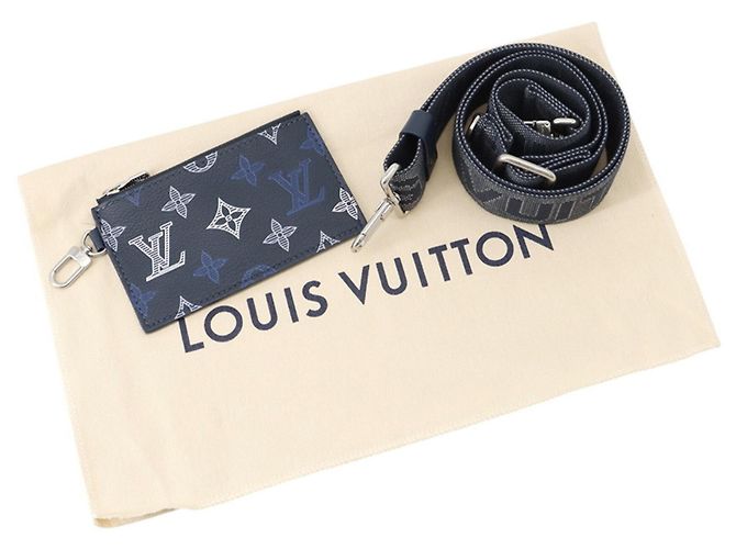 Borsa a tracolla Louis Vuitton Monogram Shadow Blu Blu navy - vista 16