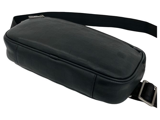 Borsa a mano Louis Vuitton Ambrelle Damier Infini Leather Nero - vista 8