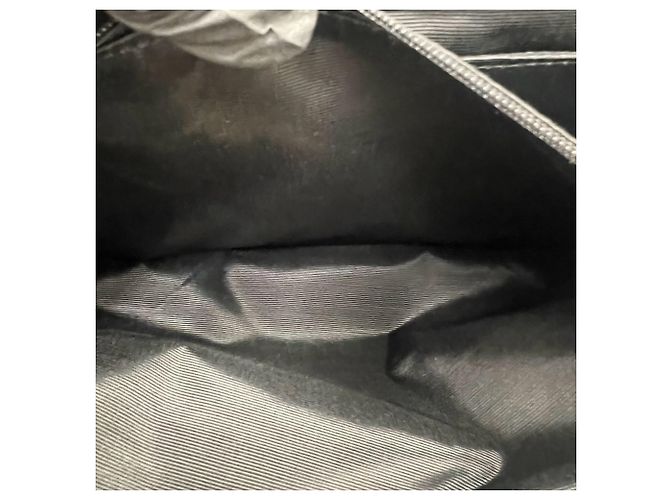 Borsa Tote in pelle nera Yves Saint Laurent Nero - vista 10