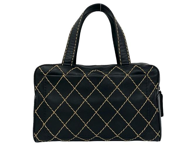 Timeless Borsa Chanel Coco Mark Wild Stitch in lambskin Nero - vista 3