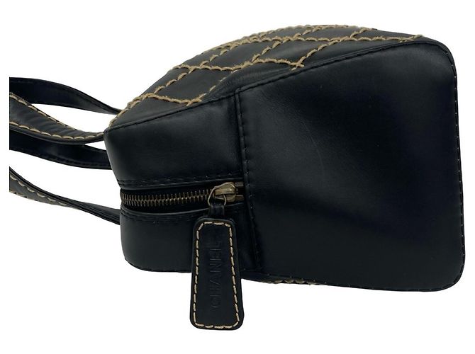 Timeless Borsa Chanel Coco Mark Wild Stitch in lambskin Nero - vista 5