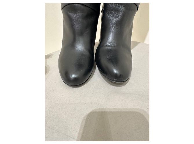 Hermès Black Leather Over-the-Knee Boots - Size 39 Pre-owned - view 10