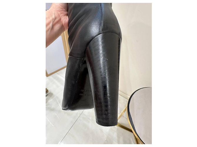 Hermès Black Leather Over-the-Knee Boots - Size 39 Pre-owned - view 9