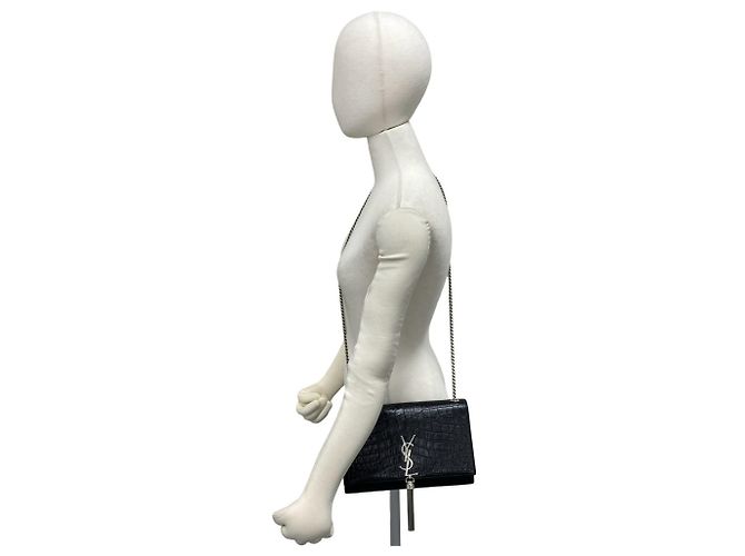 Borsa a tracolla Pouch in pelle Yves Saint Laurent Nero - vista 2