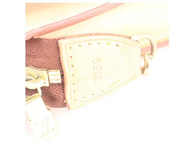 Louis Vuitton Mare Vingt-et-M Leder Tote Bag - Ansicht 18