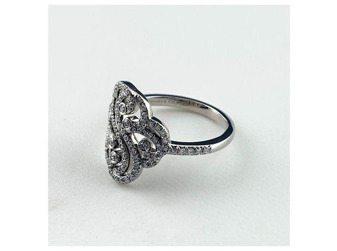 Anello Tiffany & Co. Enchant Double Heart in platino - vista 3