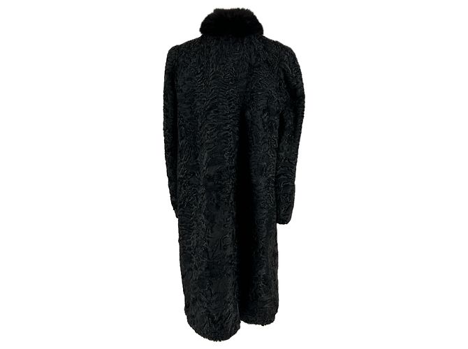 Autre Marque Black Two Tone Fur Jacket - view 2