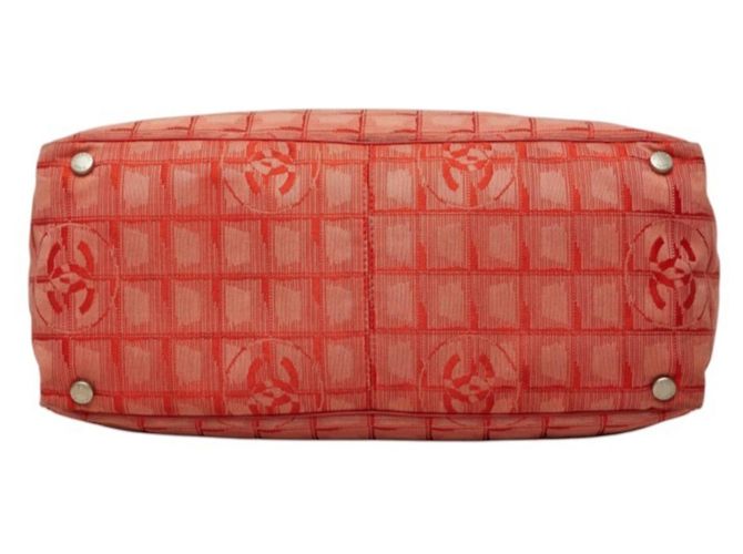 Borsa Tote Chanel Coco Mark New Travel Line MM Rosso - vista 3