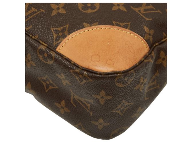 Borsa a tracolla Louis Vuitton Monogram Boulogne 30 Marrone Monogramma - vista 6
