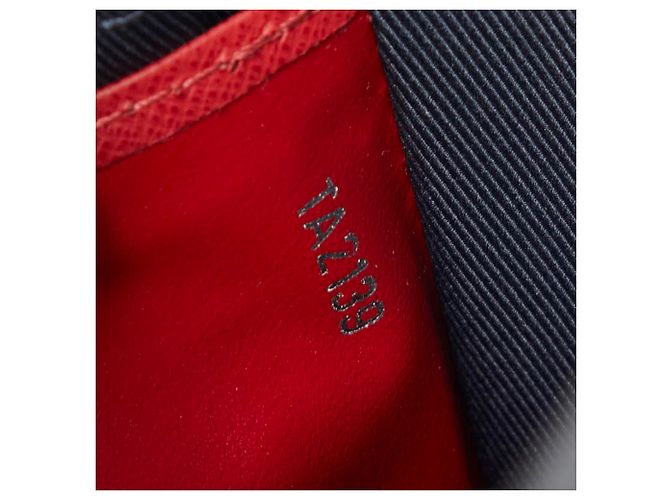 Louis Vuitton Taiga Pochette Voyage Clutch Bag Blu navy - vista 11