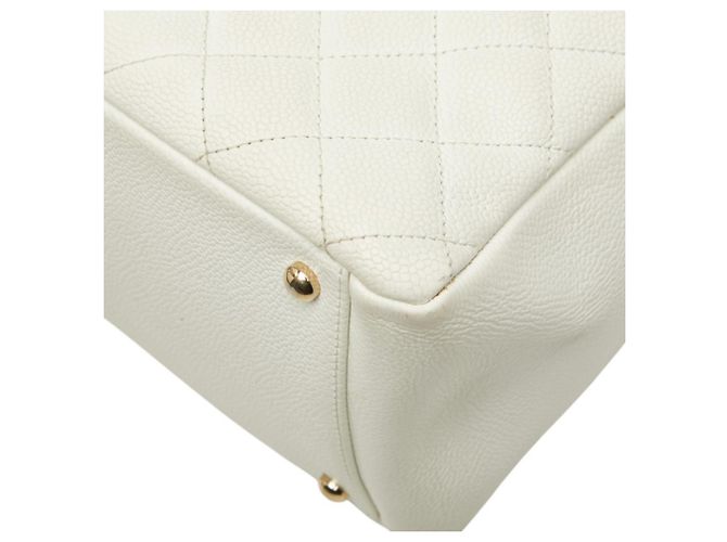 Borsa a tracolla con catena Chanel Coco Mark Petite Timeless Tote Bianco - vista 6