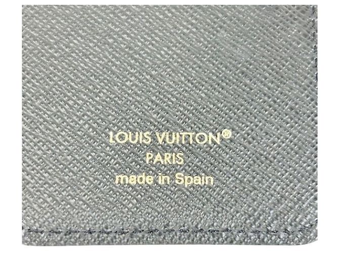 Louis Vuitton Monogram Reverse Card Case Castaño - vista 4