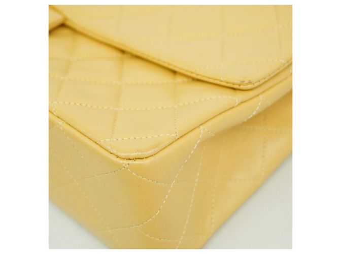 Borsa a tracolla Chanel Matelassé Beige - vista 8