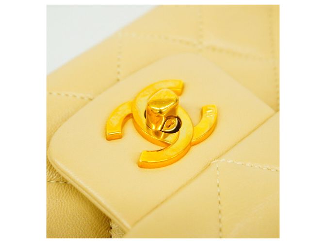 Borsa a tracolla Chanel Matelassé Beige - vista 9