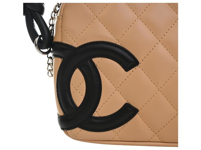 Chanel Beige Quilted Lambskin Cambon Ligne Pochette - vista 8