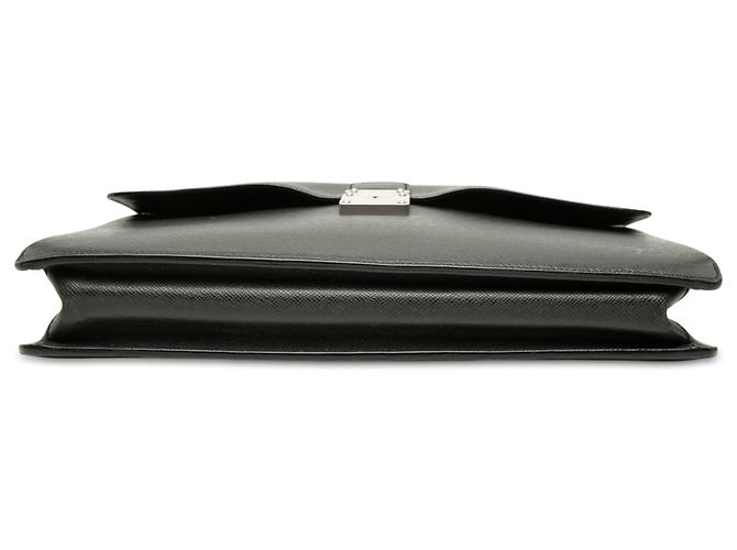 Louis Vuitton Black Taiga Robusto 1 Nero - vista 3