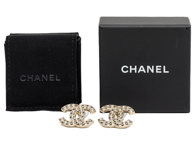 Orecchini Chanel Gold CC placcati oro con strass e chiusura a pressione D'oro - vista 4