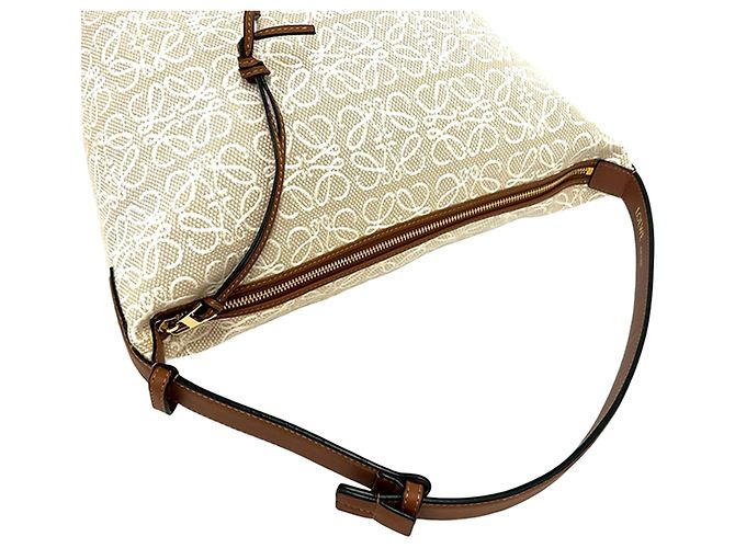 Borsa Cubi Anagram LOEWE Small Beige - vista 9
