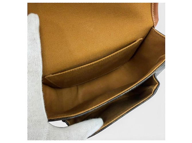 Céline Celine Brown Medium Triomphe Coated Canvas Folco Crossbody Marrone Marrone scuro - vista 4