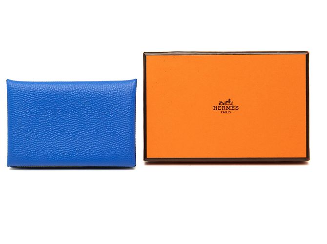 Tarjetero Hermès Calvi en cuero Epsom azul - vista 7