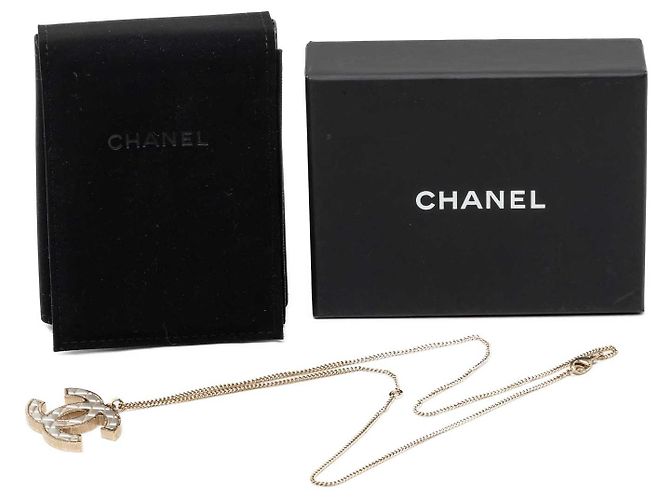 Collana con pendente matelassé Chanel Gold CC placcata oro D'oro - vista 6