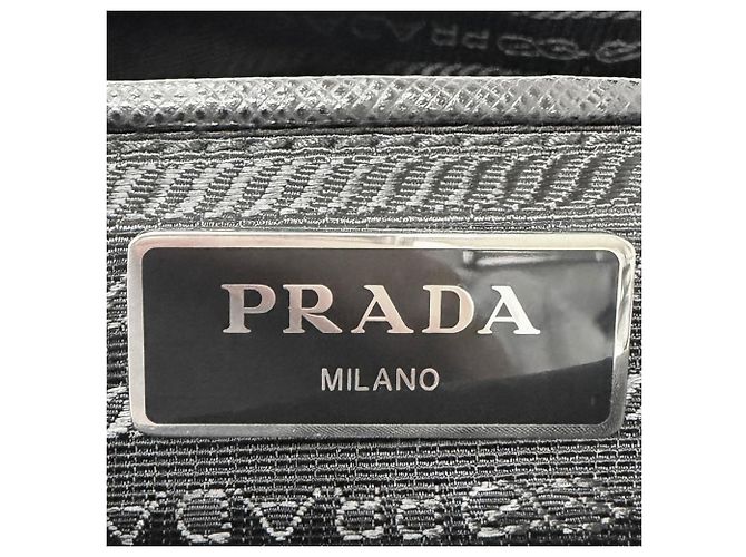 Prada Borsa crossbody con zip in Re-Nylon nero - vista 6
