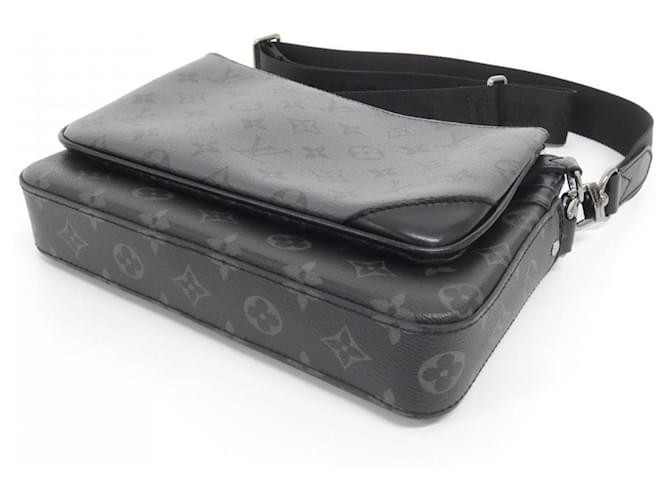 Borsa Messenger Trio Monogram Eclipse Reverse Louis Vuitton Nero - vista 3