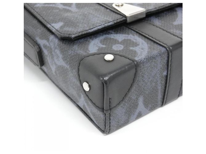 Borsa Messenger Trunk Louis Vuitton Monogram Pastel Noir Nero - vista 3