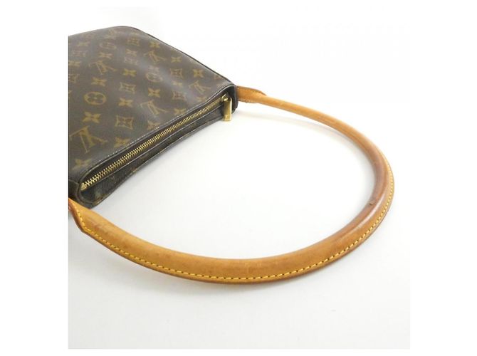Borsa a tracolla Louis Vuitton Monogram Looping MM M51146 Marrone - vista 3