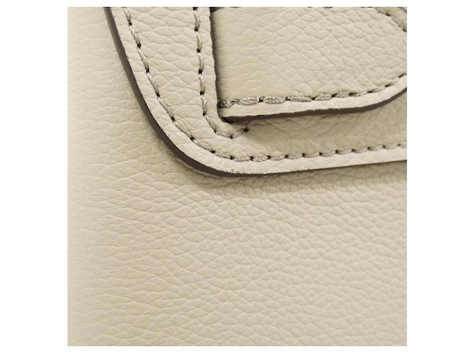 Borsa Louis Vuitton Lockme Ever Beige - vista 6