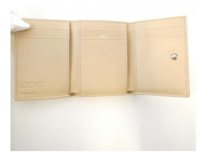 Cartera tri-fold de piel de ternera Loewe Beige - vista 5