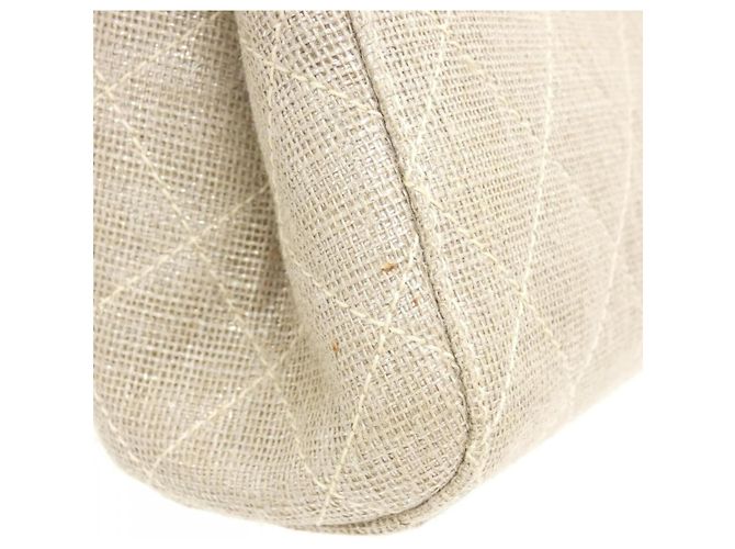 Bolsa Chanel de linho bege com ferragens prateadas - vista 4