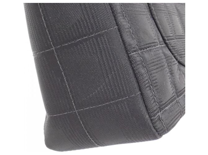 Borsa a tracolla Chanel Travel Line 15285 Nero - vista 5