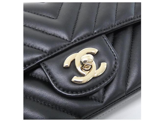 Borsa a tracolla Chanel 69900 in pelle nera Nero - vista 6