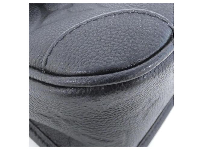 Bolsa de Ombro Louis Vuitton Monogram Empreinte Diane Preto - vista 3