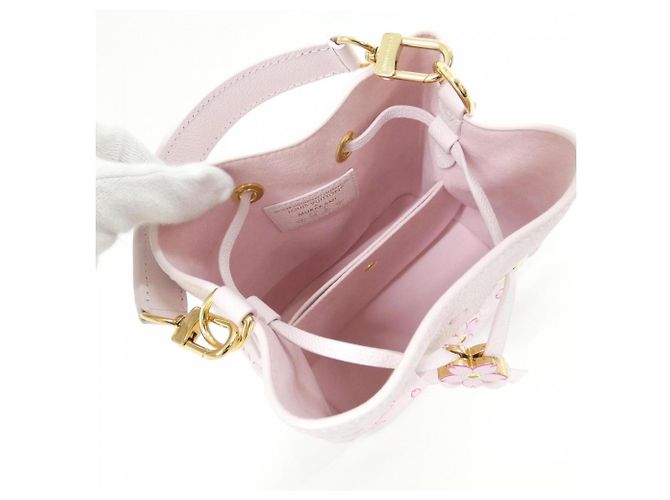 Néonoé Borsa Louis Vuitton Monogram Empreinte Neo Noe BB Rosa - vista 8